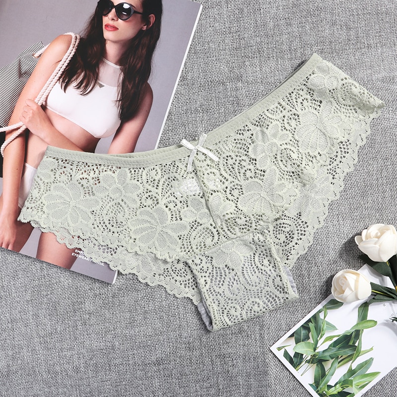 Women's Lace Patterned Panties